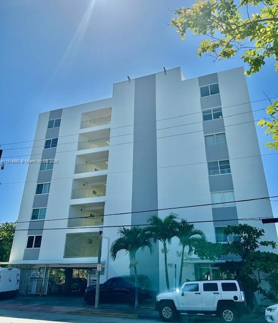 DOMINO ONE CONDO - Residential Lease