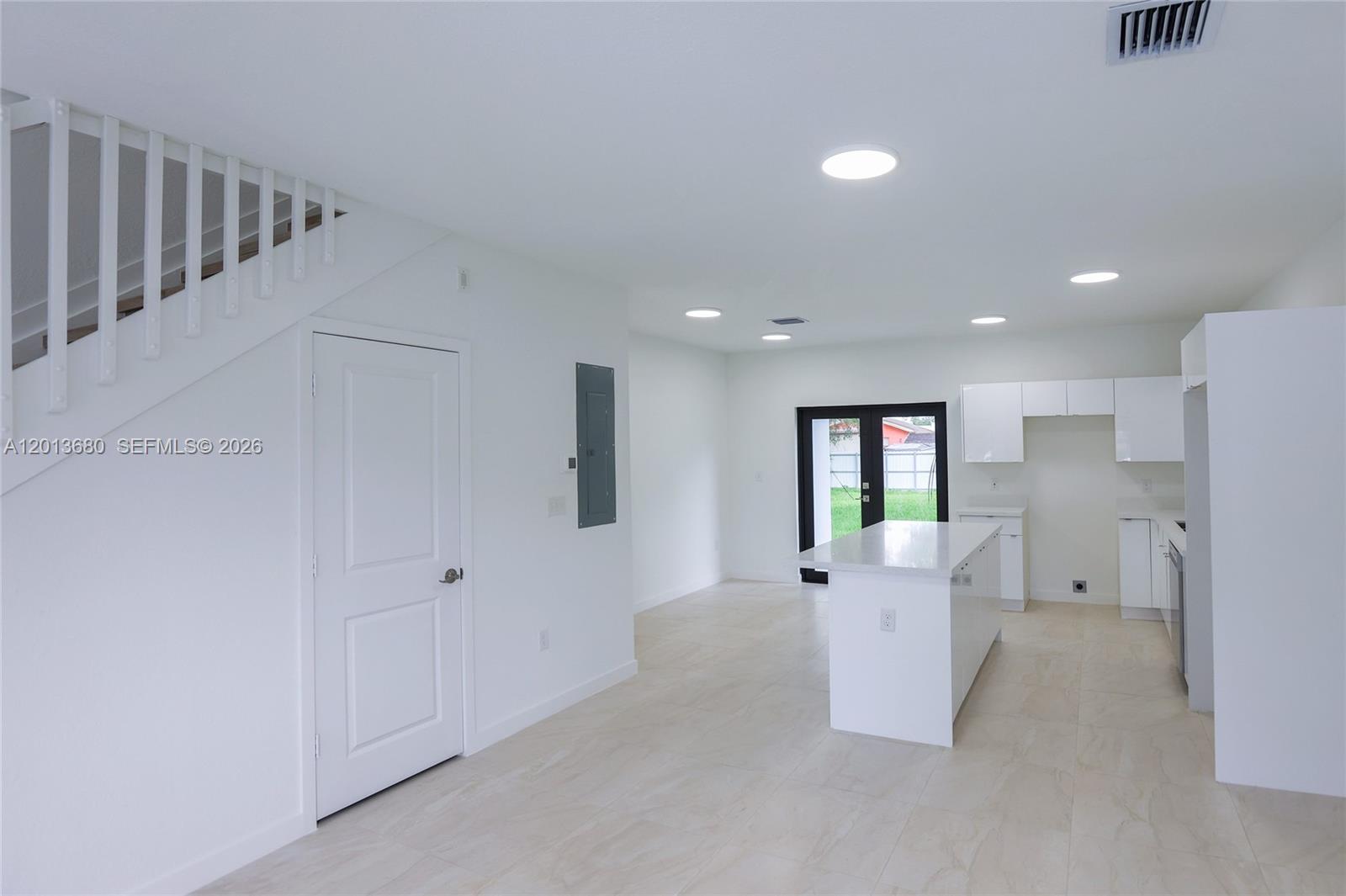 HIALEAH HGTS AMD - Residential