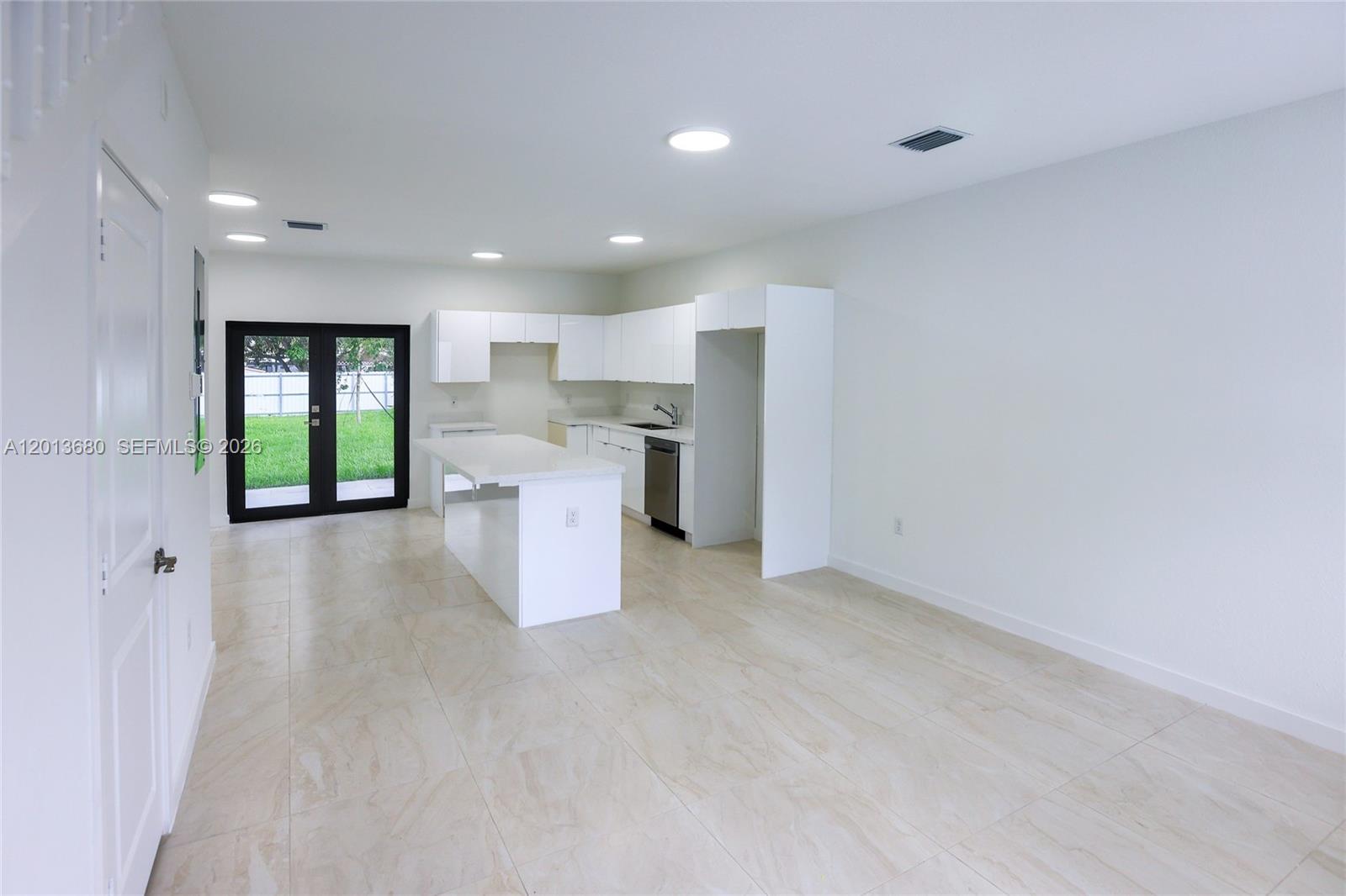 HIALEAH HGTS AMD - Residential