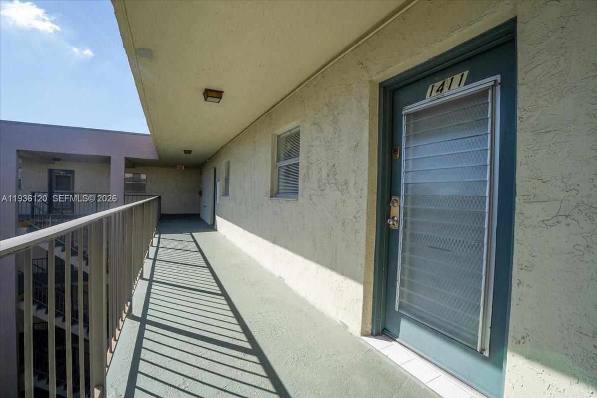 COURTYARDS OF BROWARD CON - Residential