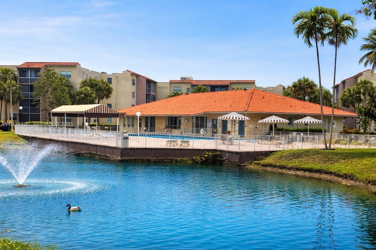 COURTYARDS OF BROWARD CON - Residential