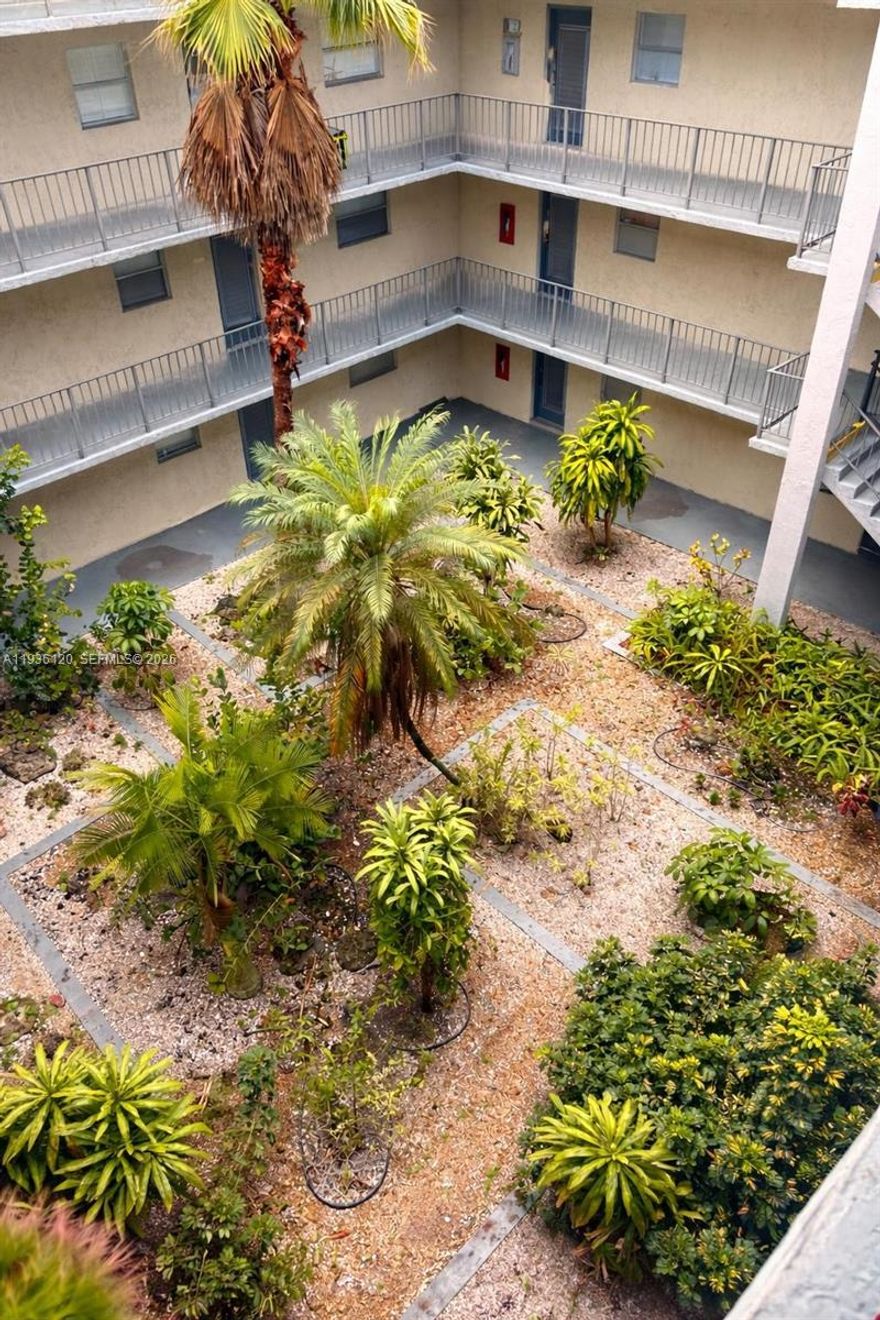 Excellent Investor's Opportunity! Priced to Sell Fast!!! Bright and spacious 1 bedroom / 1.5-bath unit with generously sized living areas and two walk-in closets in the primary bedroom. Located on the 4th floor with elevator access, offering a quiet setting.
Gated community with laundry facilities on each floor. Community pool. Walking distance to shopping.
Currently rented through November on $1,600.00 a month, providing immediate rental income. No rental restrictions. Water, cable, and building insurance included