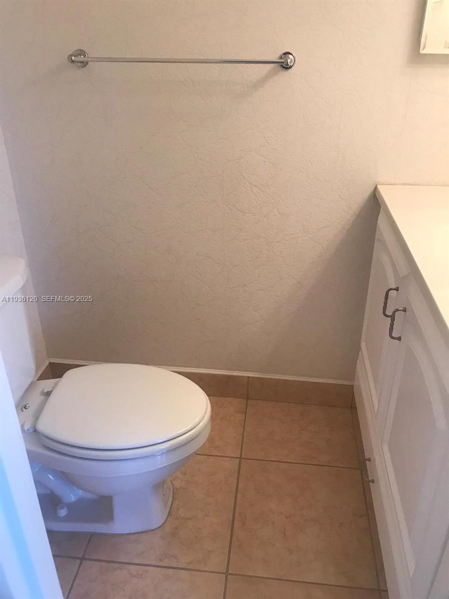 COURTYARDS OF BROWARD CON - Residential