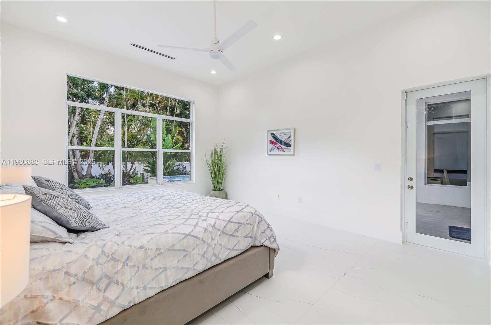 GRIFFING BISCAYNE PARK ES - Residential