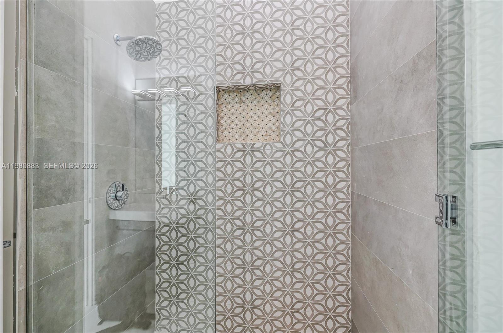 GRIFFING BISCAYNE PARK ES - Residential