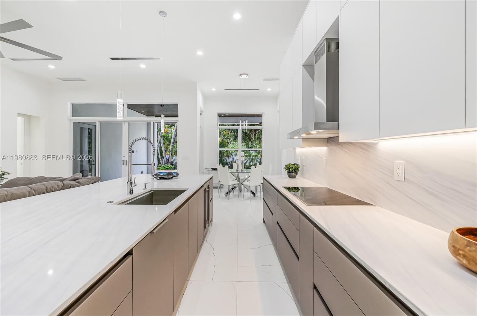 GRIFFING BISCAYNE PARK ES - Residential