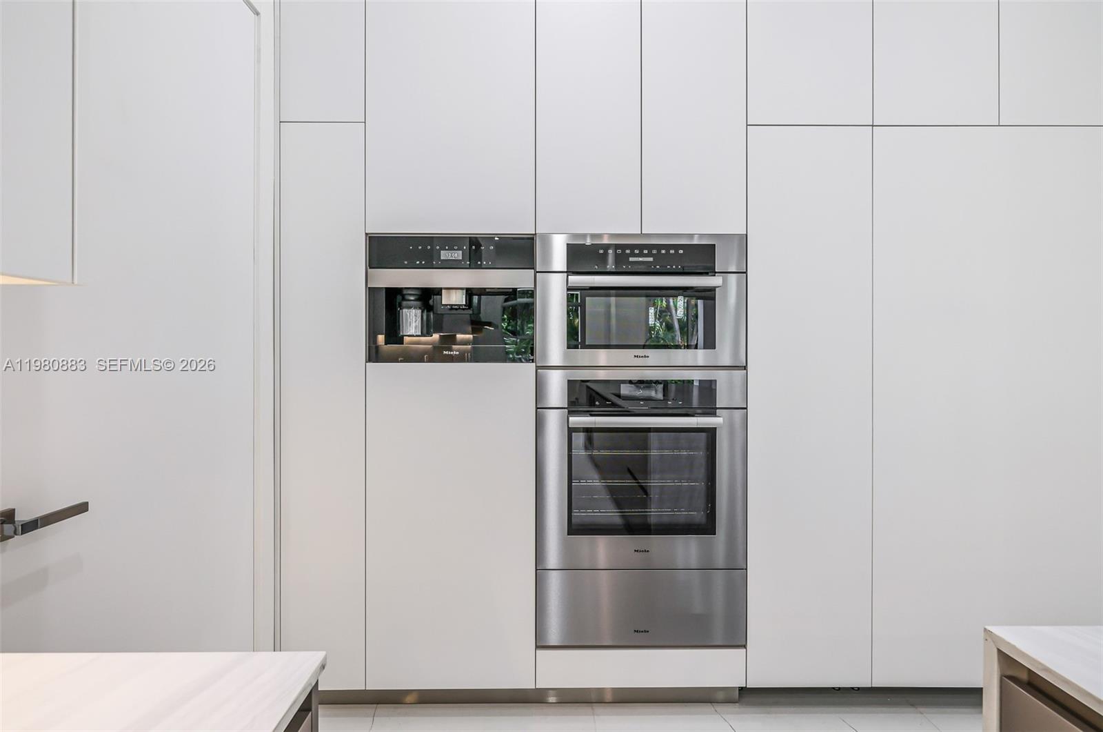 GRIFFING BISCAYNE PARK ES - Residential