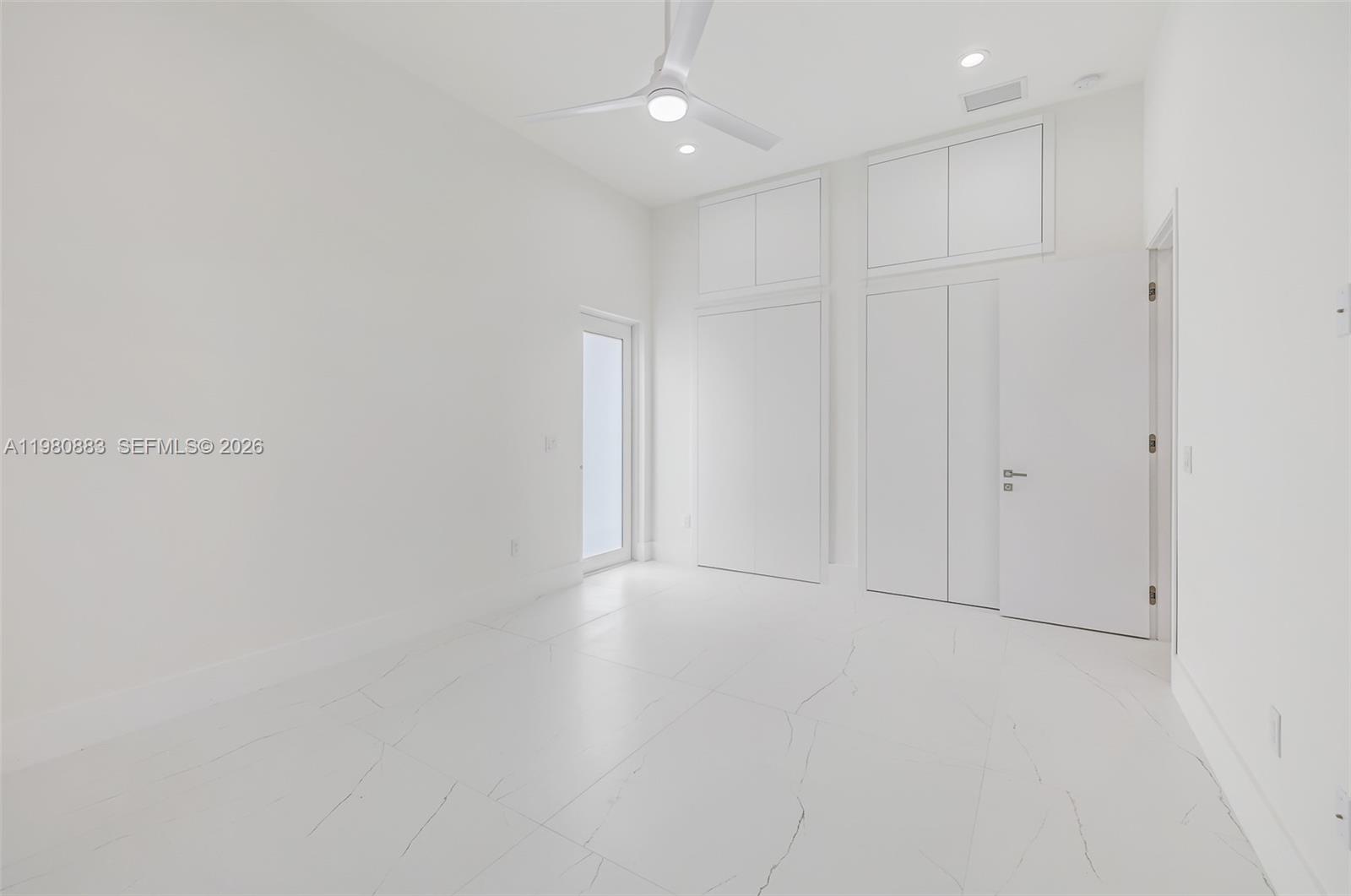 GRIFFING BISCAYNE PARK ES - Residential