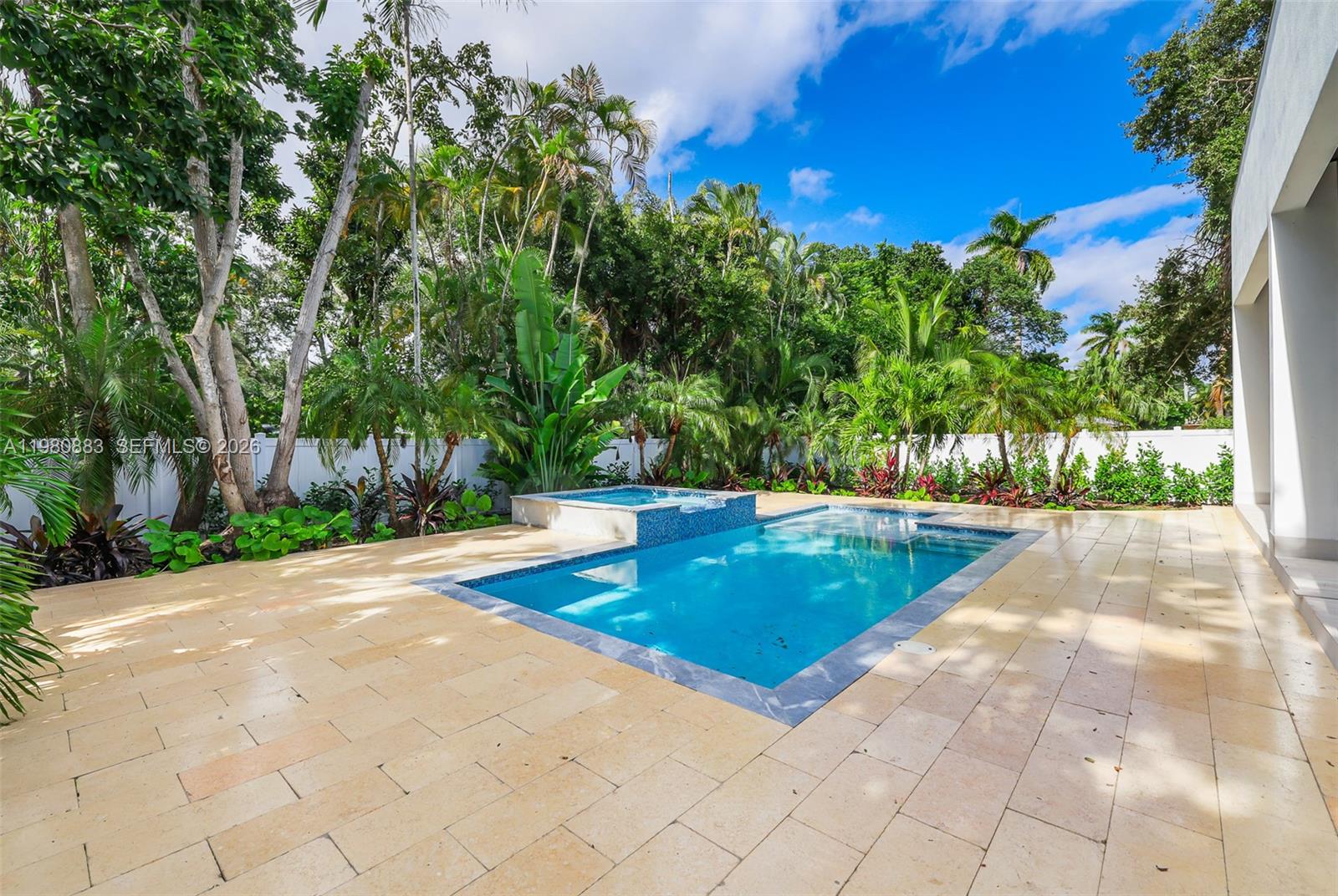 GRIFFING BISCAYNE PARK ES - Residential