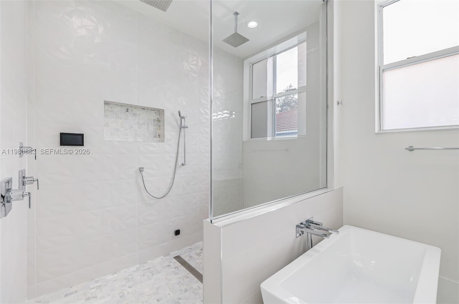 GRIFFING BISCAYNE PARK ES - Residential