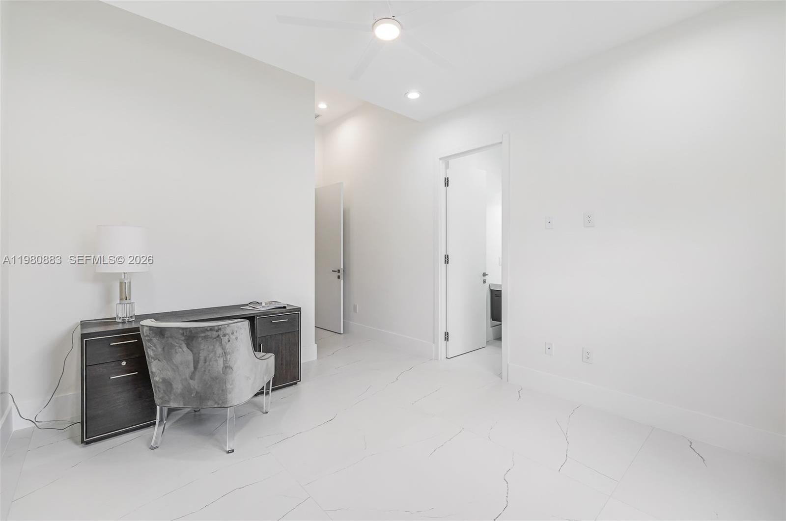 GRIFFING BISCAYNE PARK ES - Residential