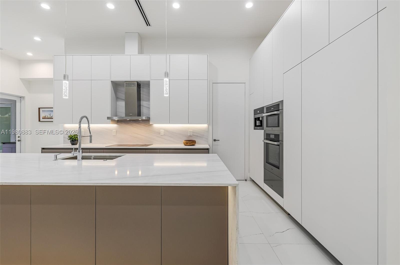 GRIFFING BISCAYNE PARK ES - Residential