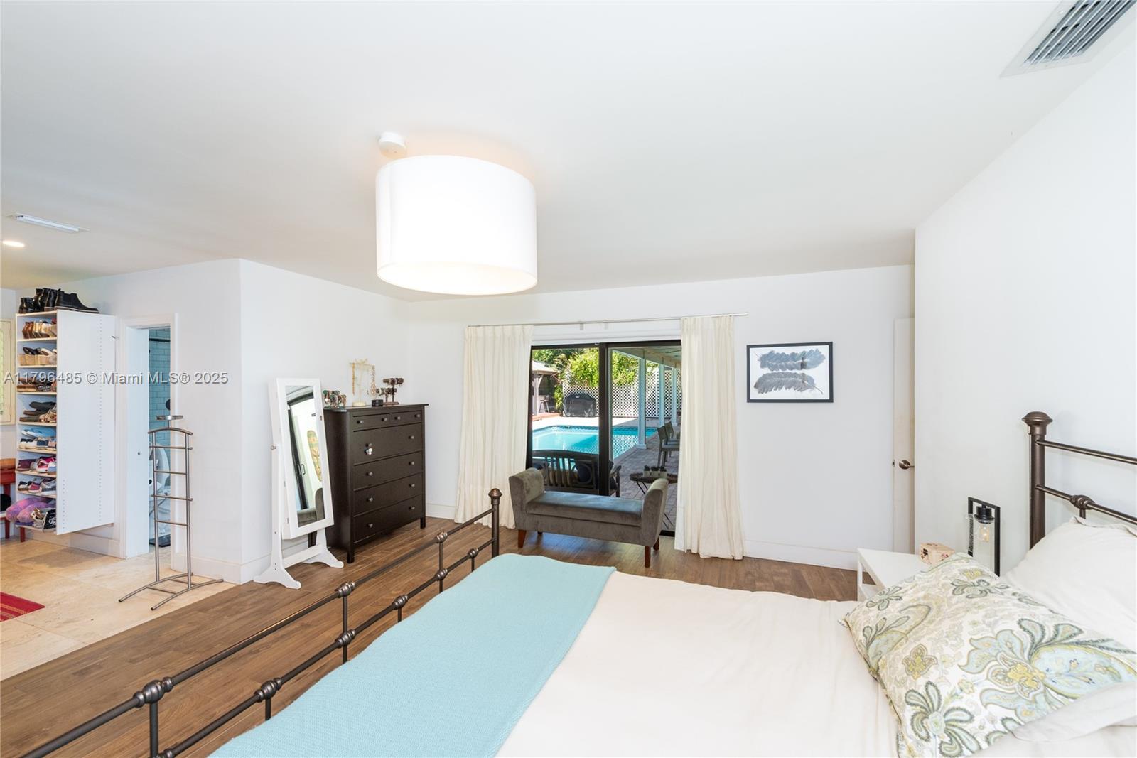 MARK III EST - Residential