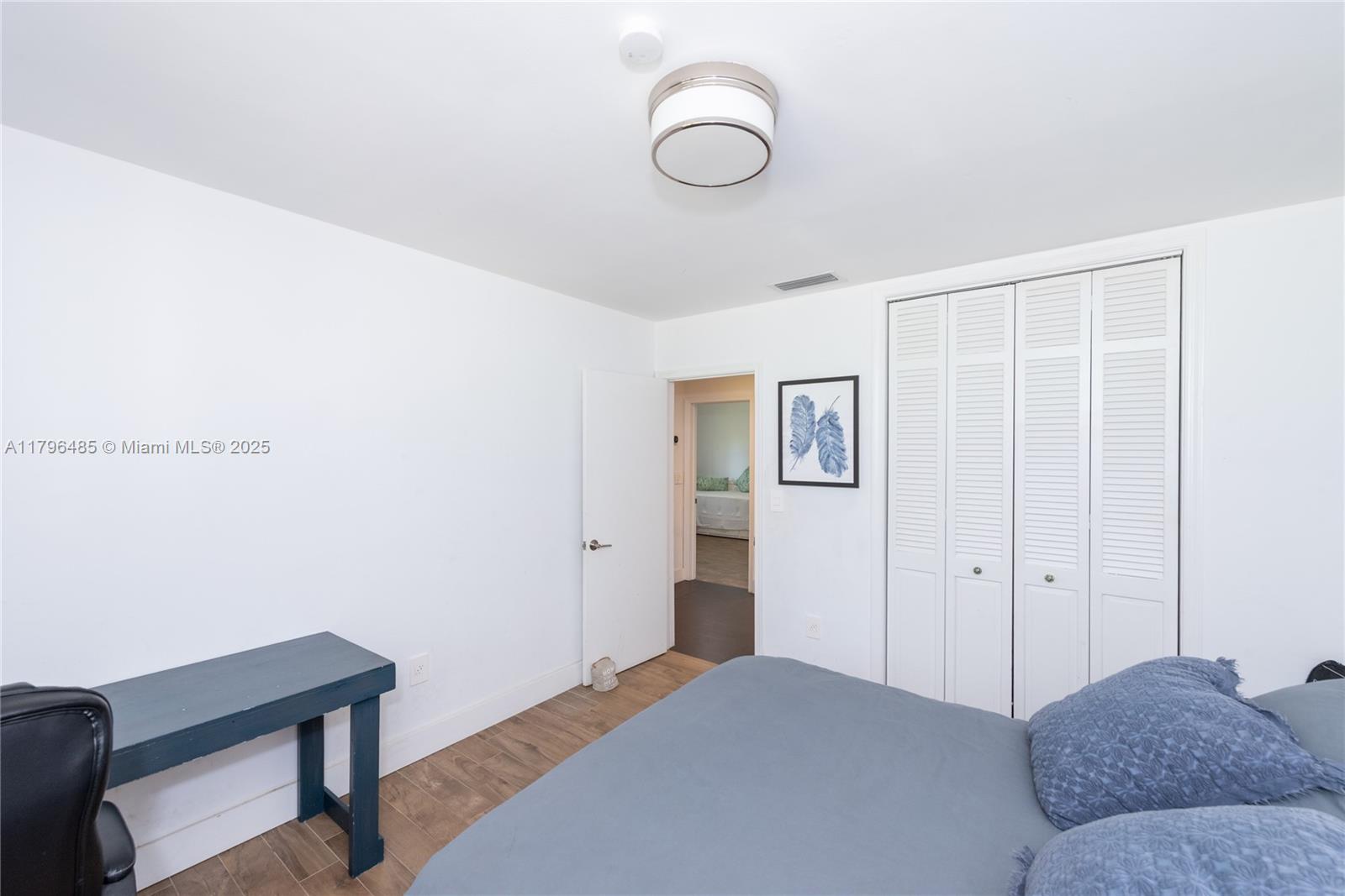 MARK III EST - Residential