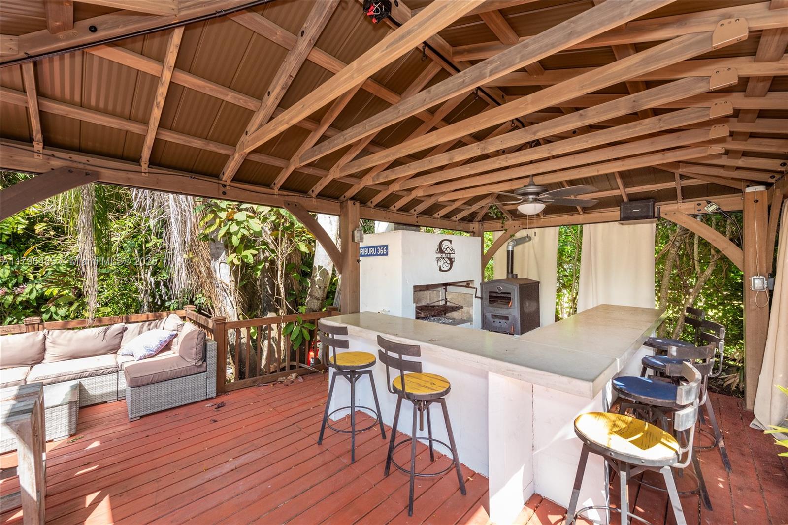 MARK III EST - Residential