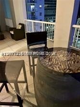 170 SE 14th St 2207