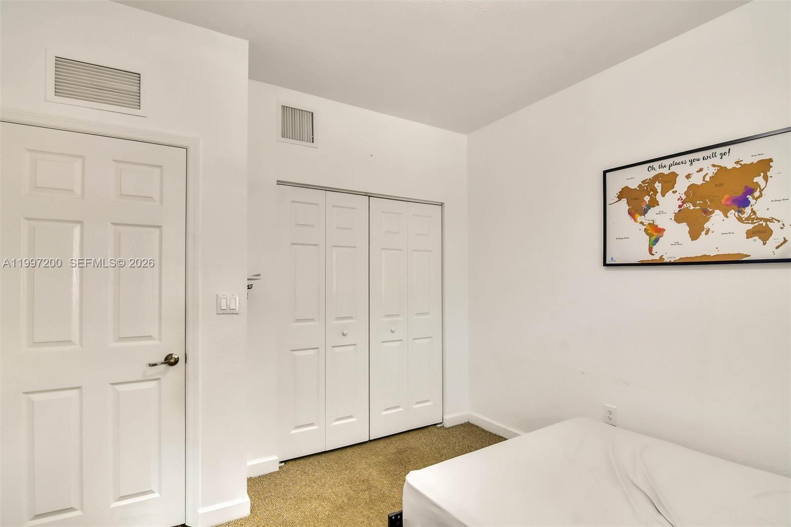 ENCLAVE AT BLACK POINT MA - Residential