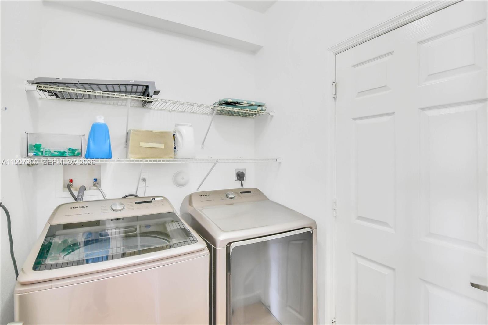 ENCLAVE AT BLACK POINT MA - Residential
