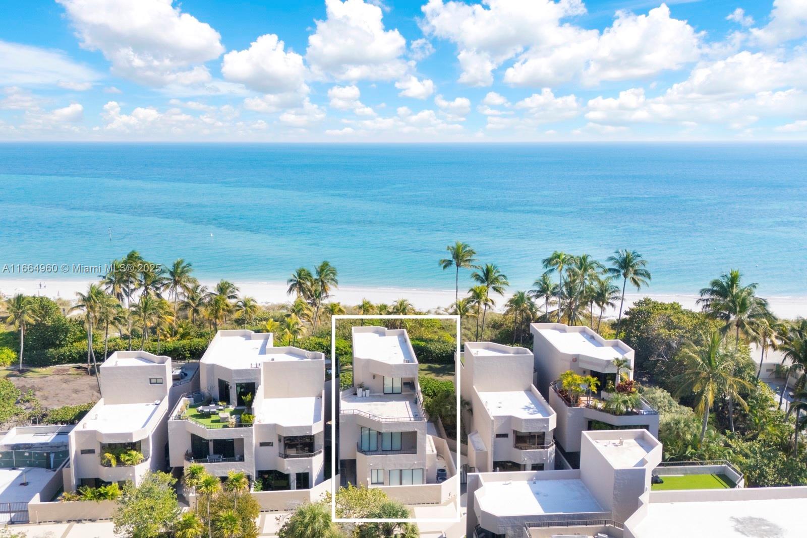 201 Crandon Blvd 174, Key Biscayne, Miami-Dade County, Florida - 4 Bedrooms  
6.5 Bathrooms - 