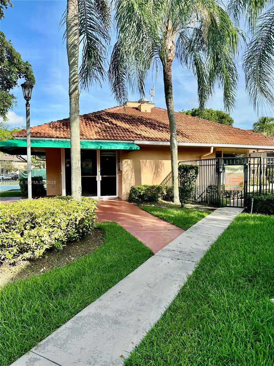 BELLA GRAND CONDO - Residential