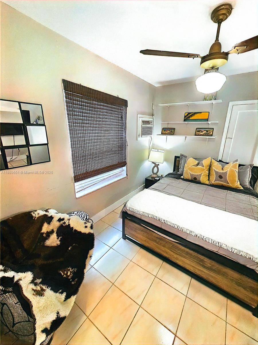 EVERGLADE LAND SALES CO - Residential Lease