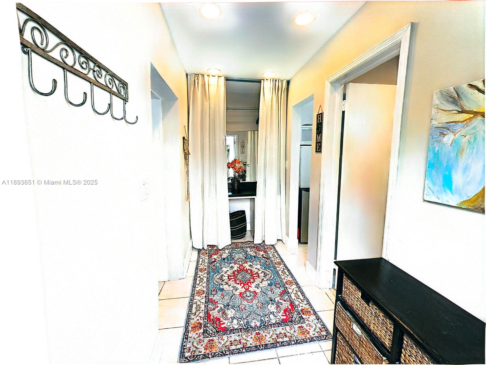 EVERGLADE LAND SALES CO - Residential Lease