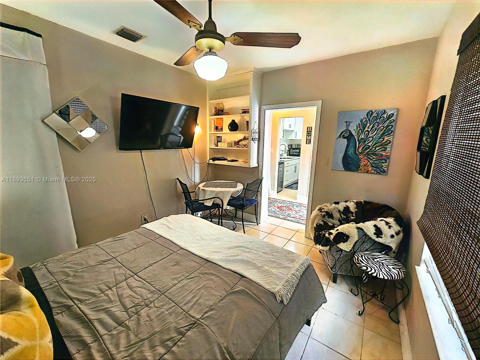 EVERGLADE LAND SALES CO - Residential Lease