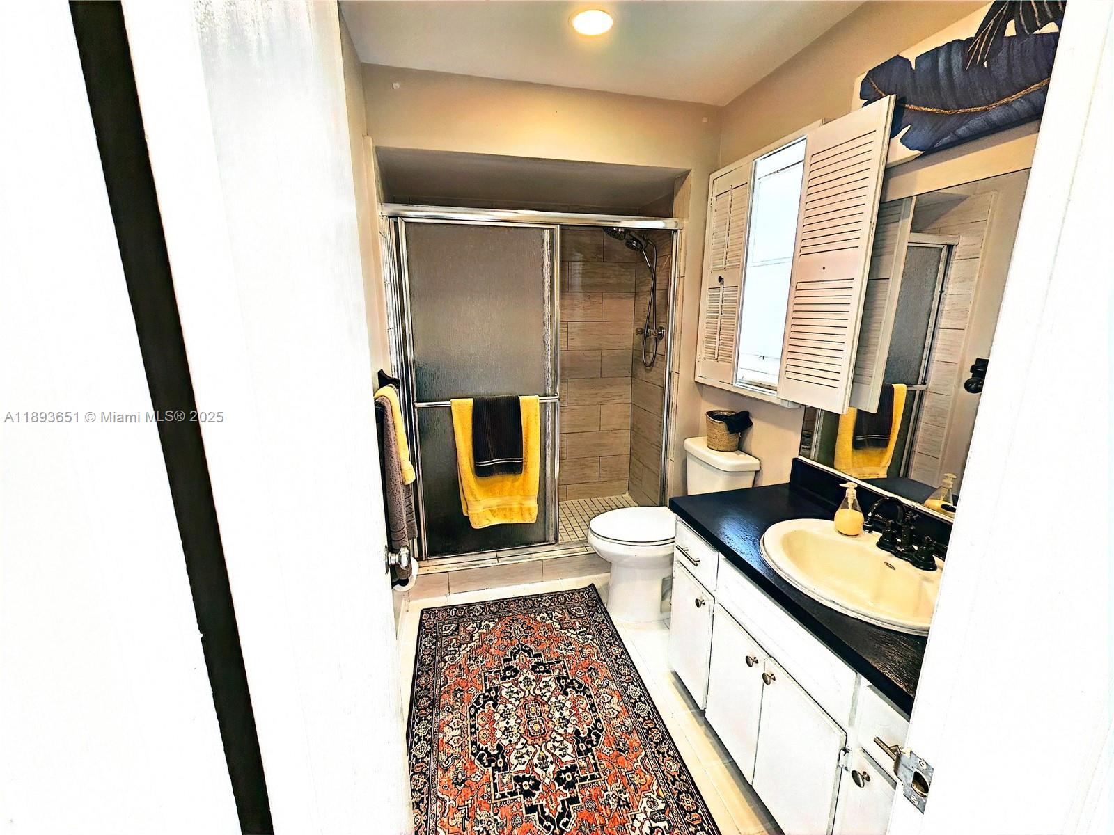 EVERGLADE LAND SALES CO - Residential Lease