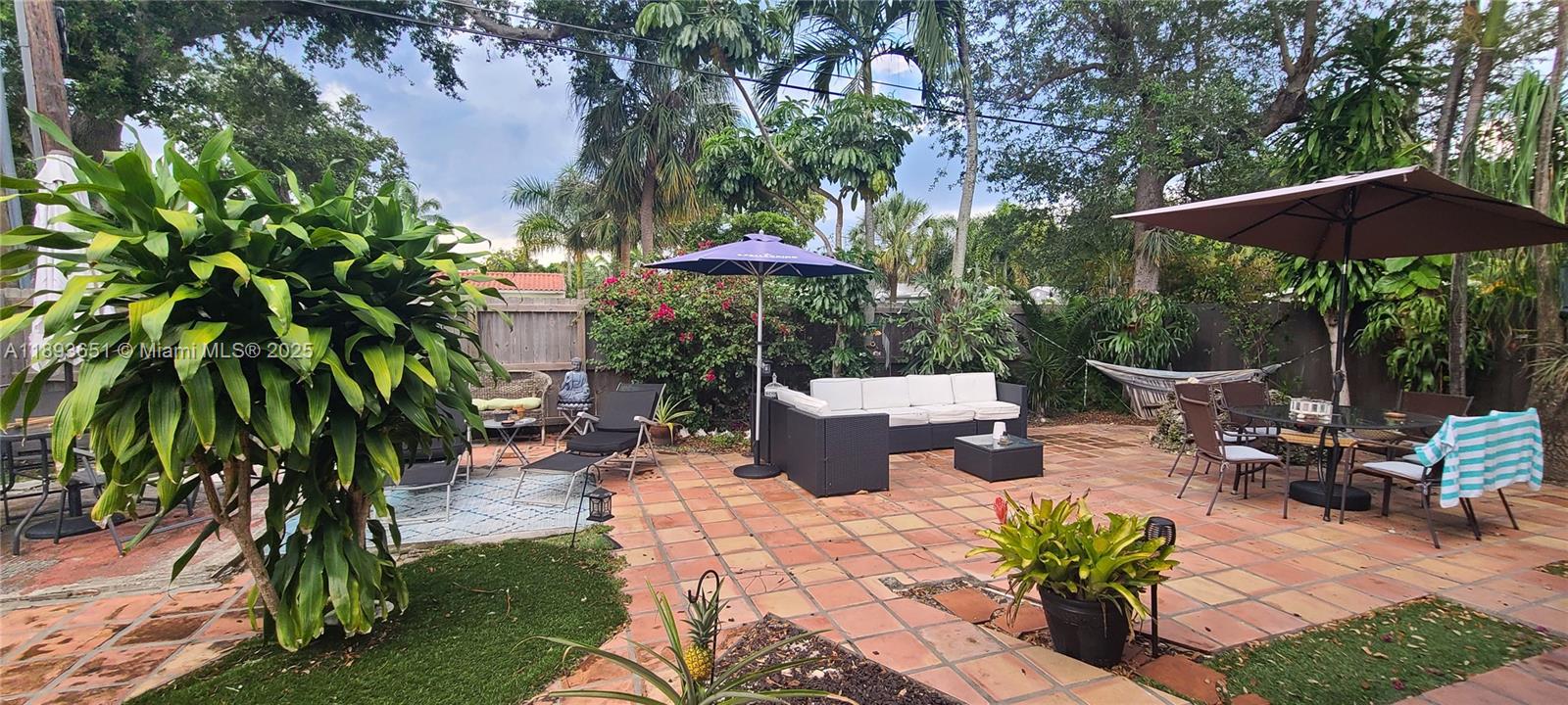 EVERGLADE LAND SALES CO - Residential Lease