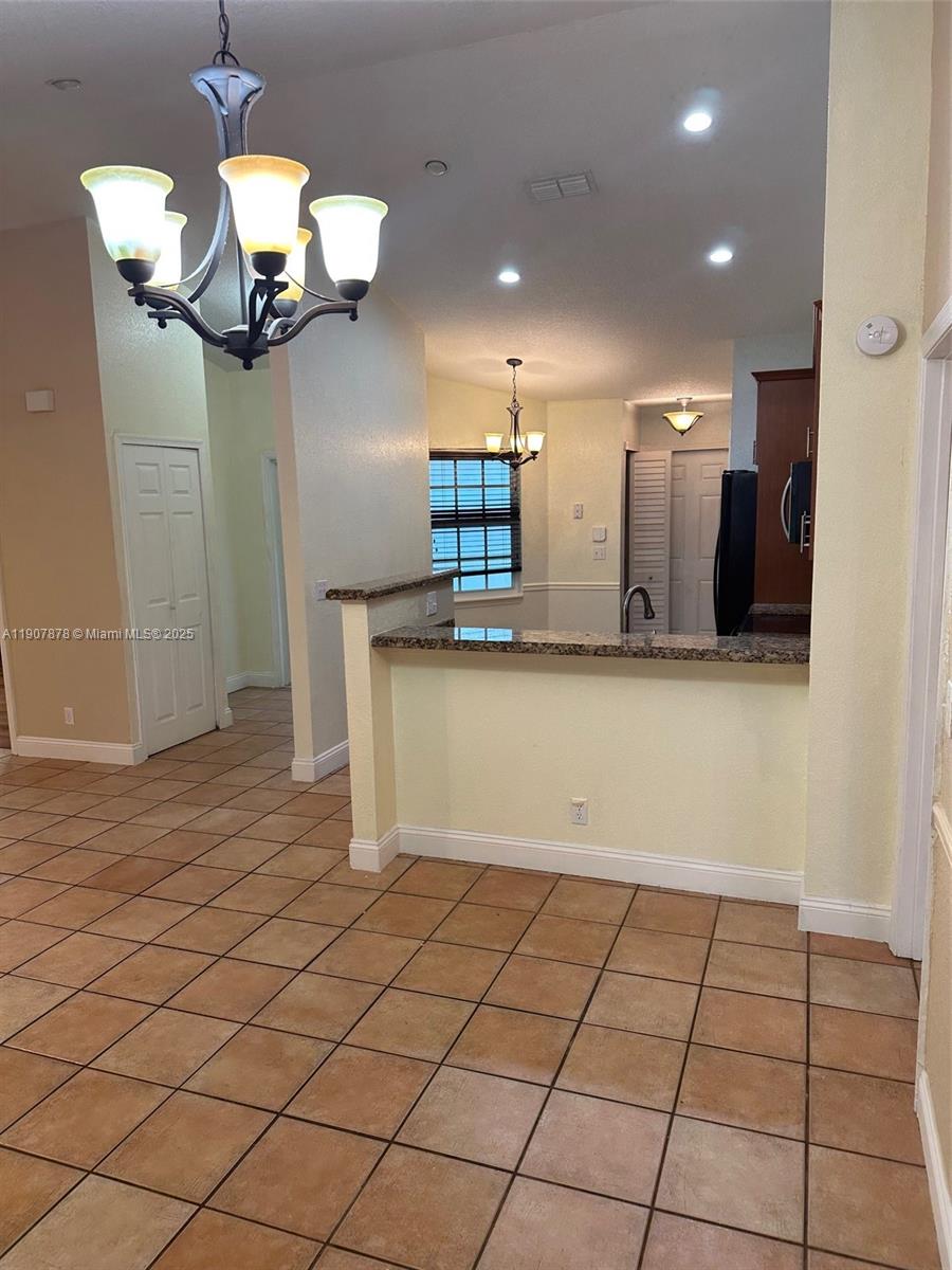 STONEHAVEN 1 - Residential Lease