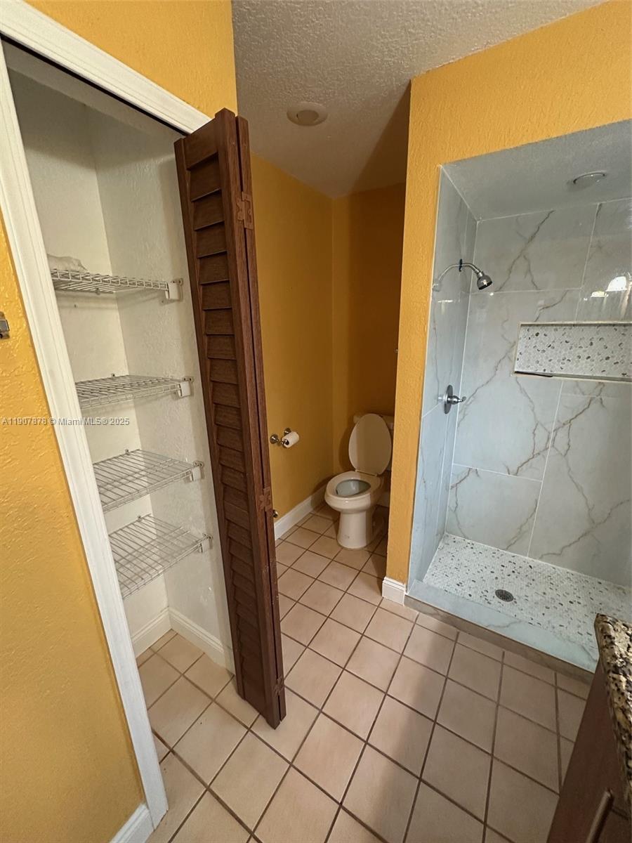 STONEHAVEN 1 - Residential Lease