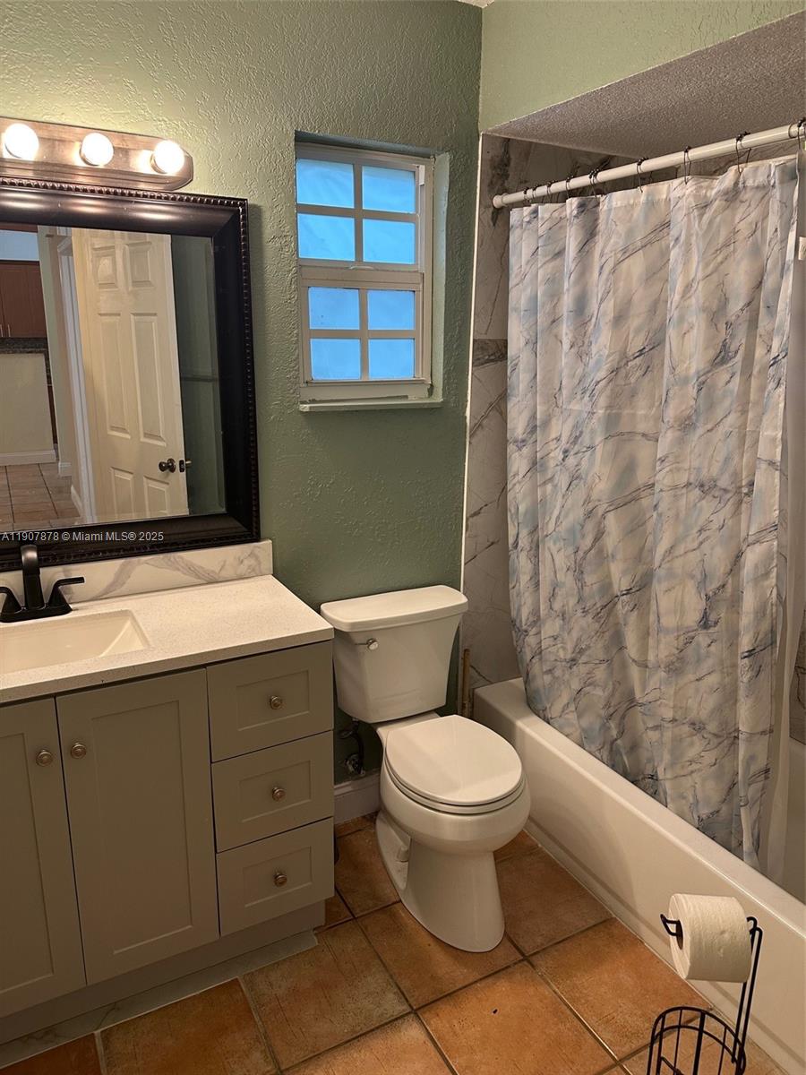 STONEHAVEN 1 - Residential Lease