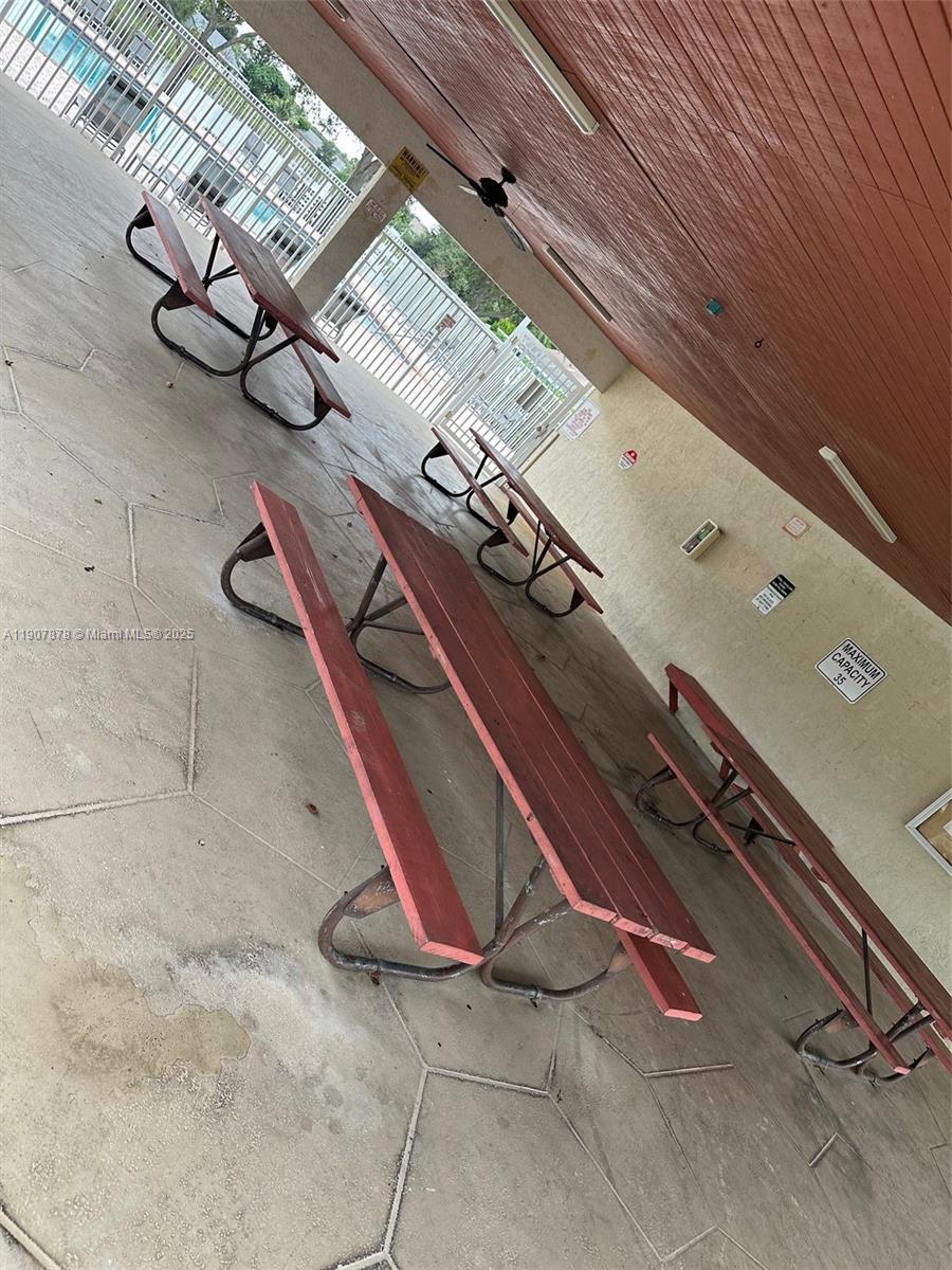 STONEHAVEN 1 - Residential Lease