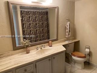 LAKE POINT TOWER CONDOMIN - Residential
