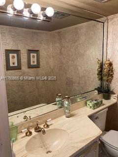 LAKE POINT TOWER CONDOMIN - Residential