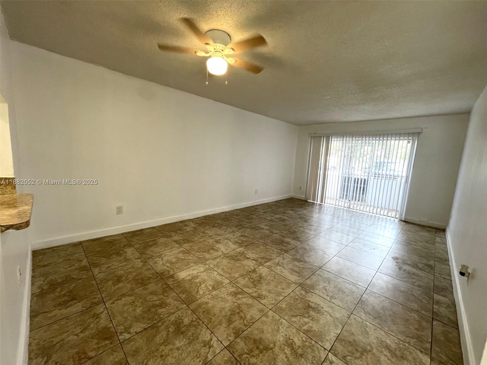BROOKFIELD SQUARE CONDO - Residential Lease
