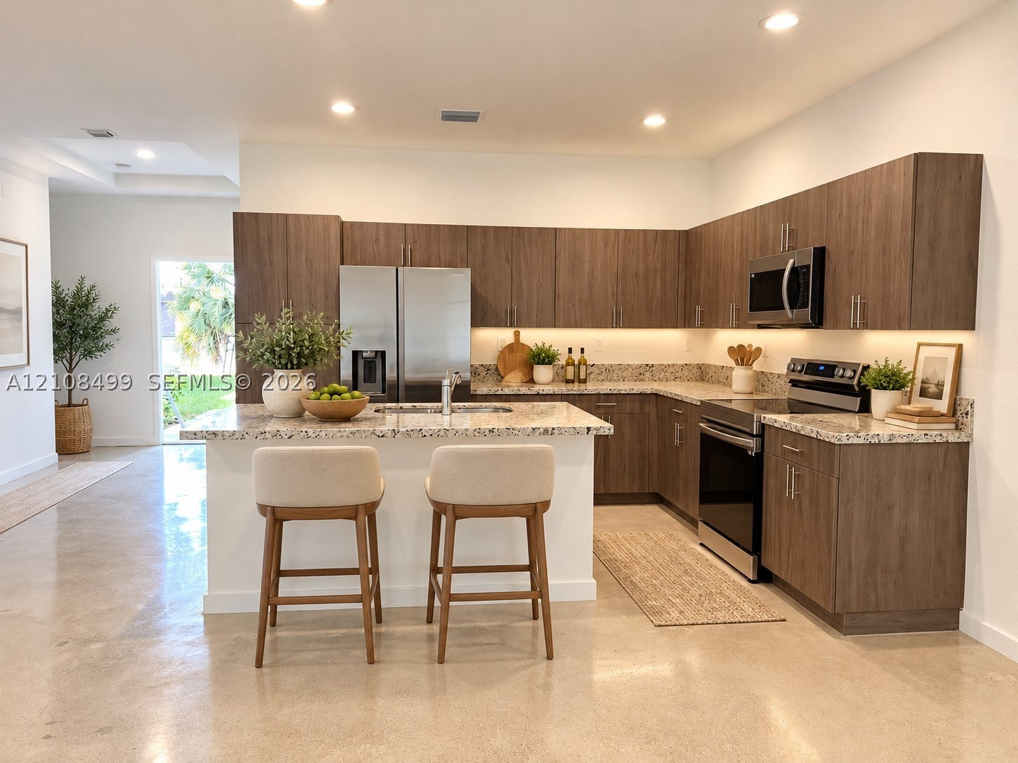 104 NW 31st Ave