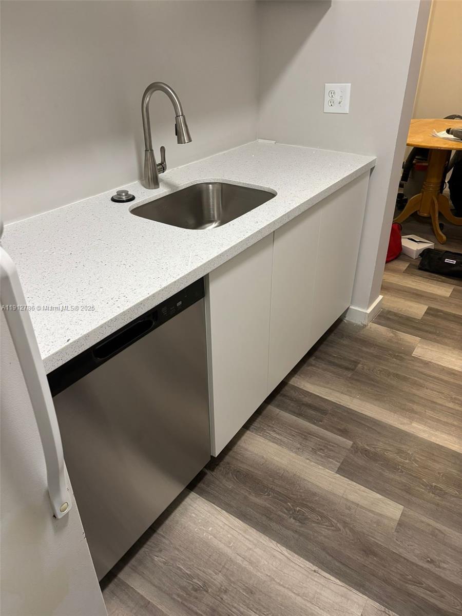 SEVENTEENTH GREEN CONDO - Residential