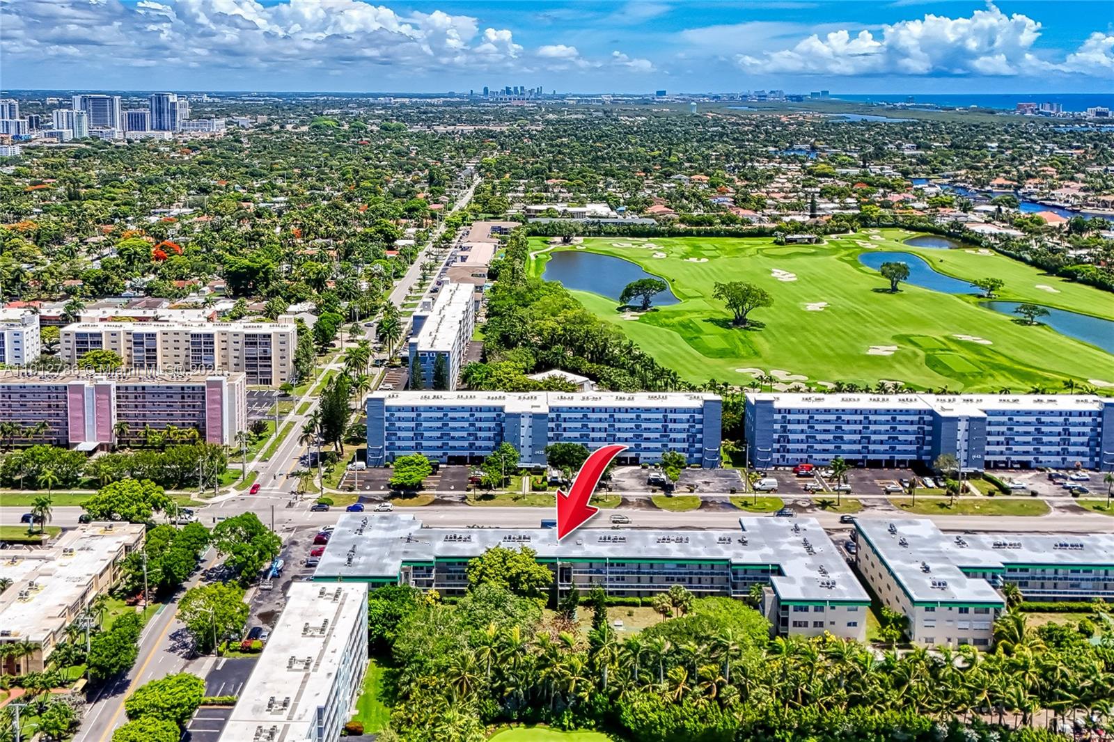 SEVENTEENTH GREEN CONDO - Residential