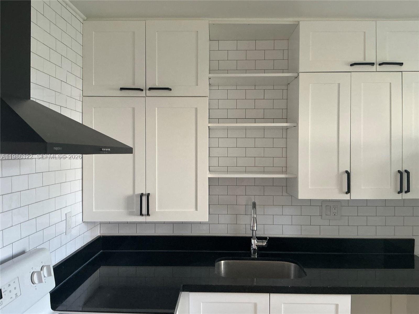 GARDENS NORTH EIGHT CONDO - Residential Lease