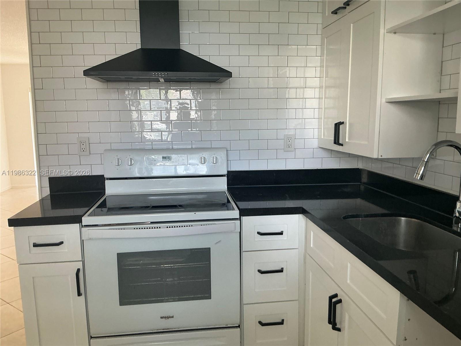 GARDENS NORTH EIGHT CONDO - Residential Lease