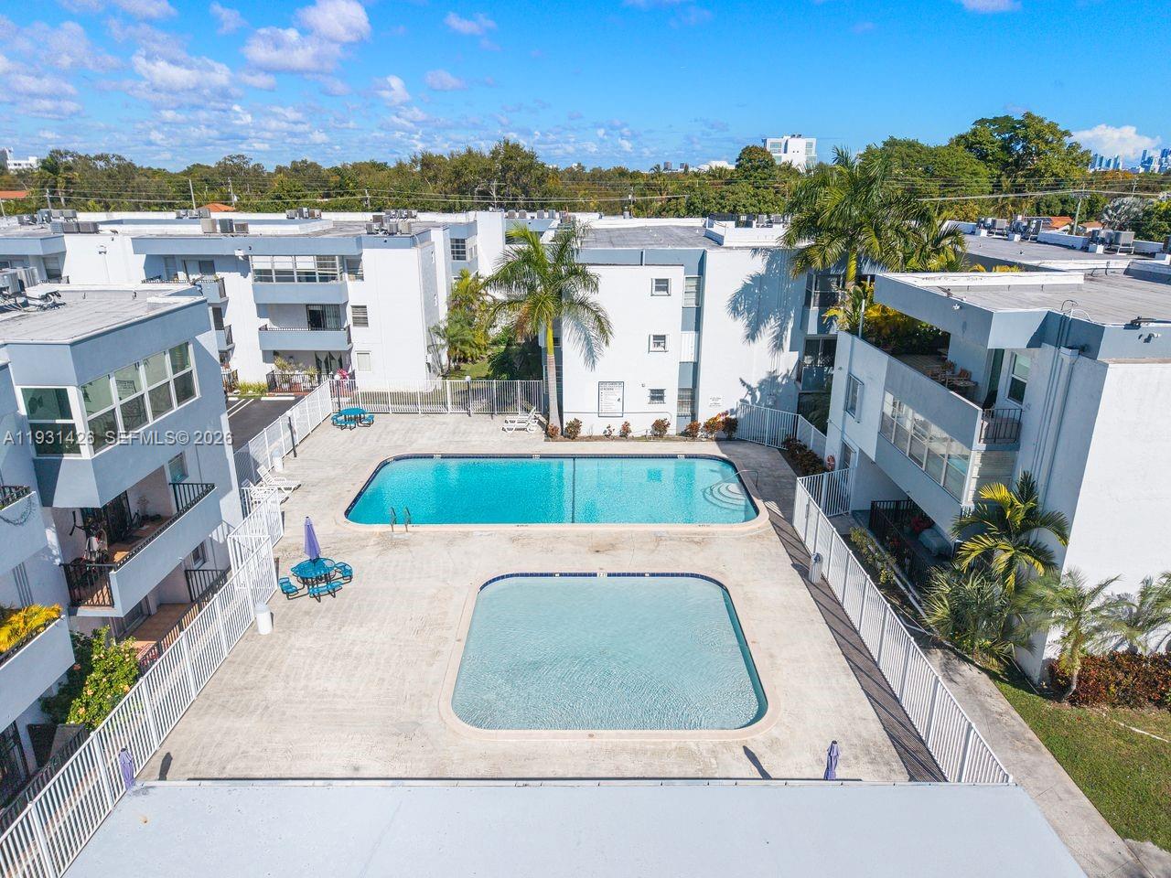 2465 SW 18th Ave 3106