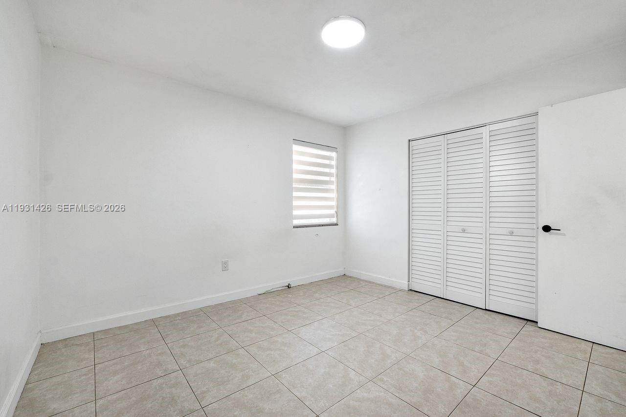 GROVE GARDENS CONDO - Residential