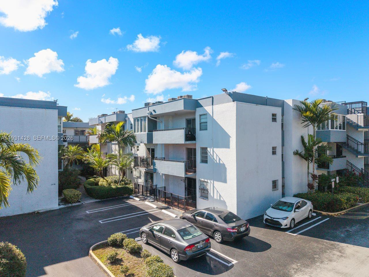 2465 SW 18th Ave 3106