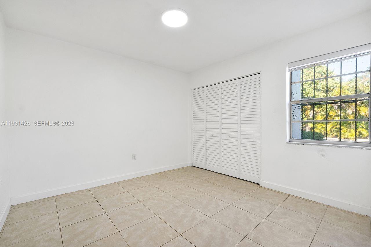 GROVE GARDENS CONDO - Residential