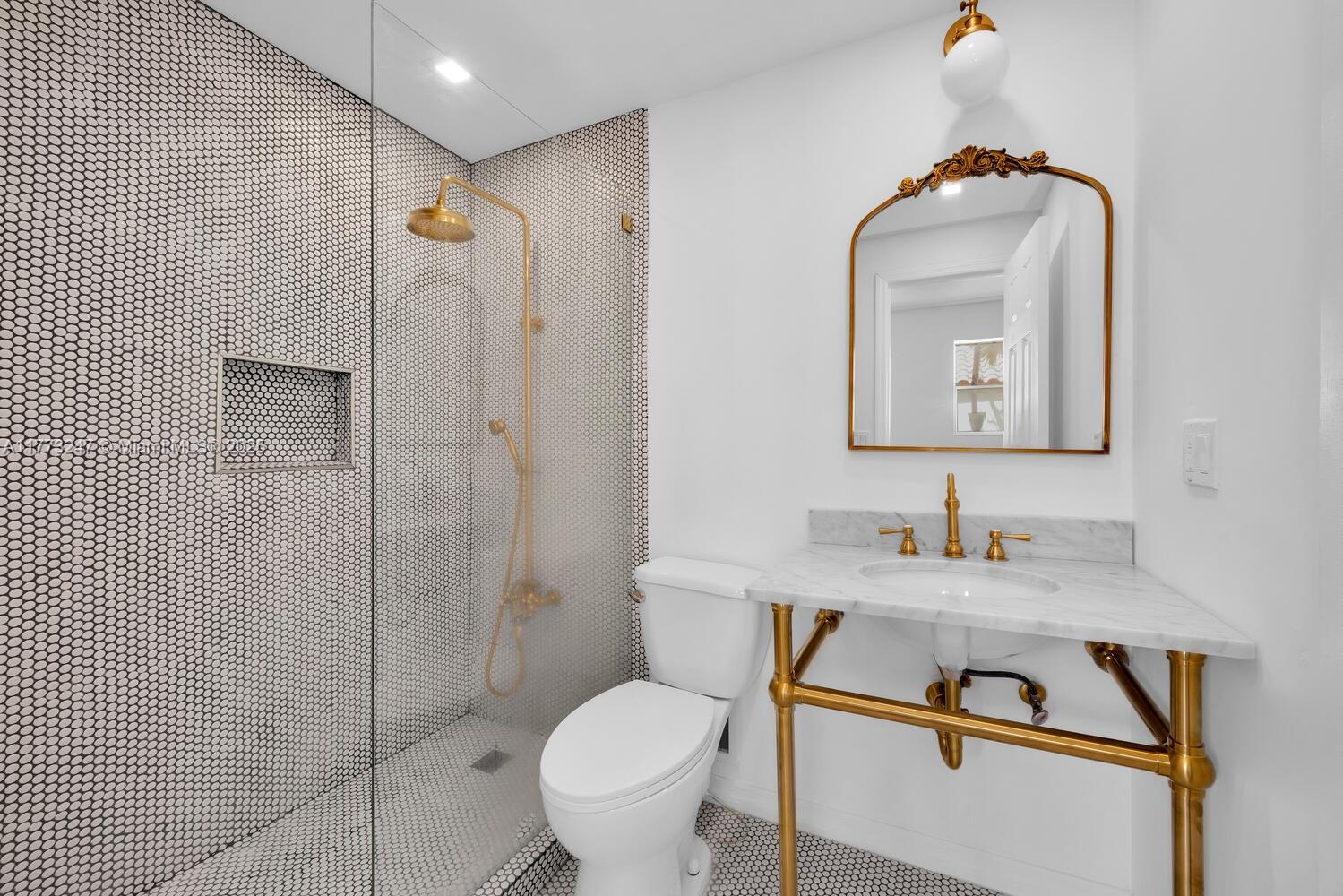 PENN PLAZA CONDO - Residential