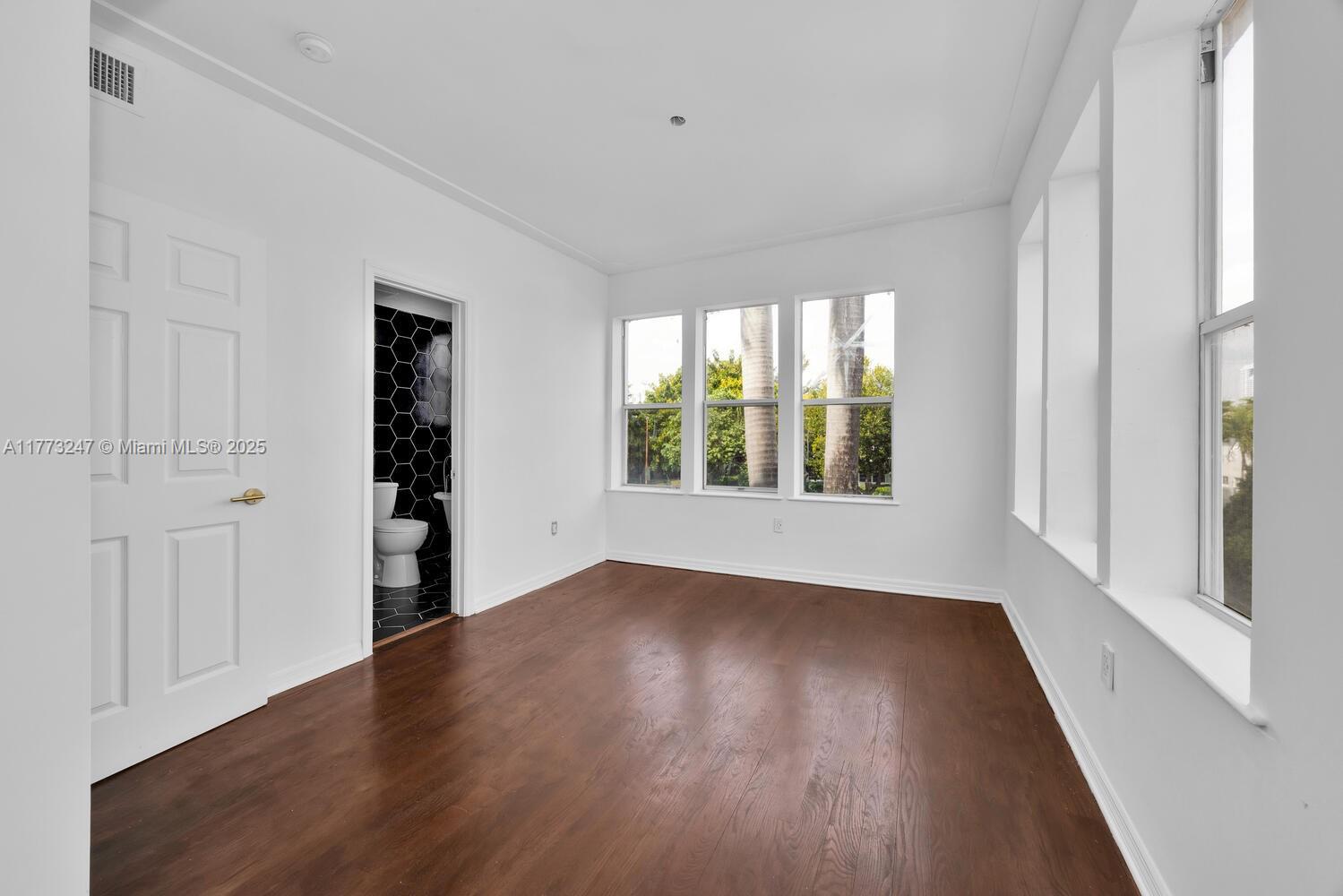 PENN PLAZA CONDO - Residential