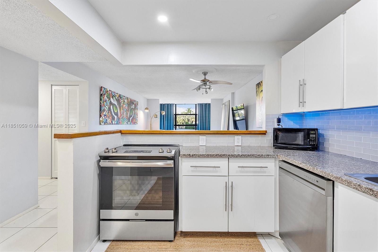 TOWERS OF OCEANVIEW SOUTH - Residential