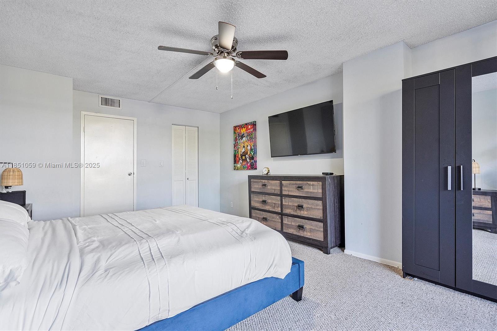 TOWERS OF OCEANVIEW SOUTH - Residential