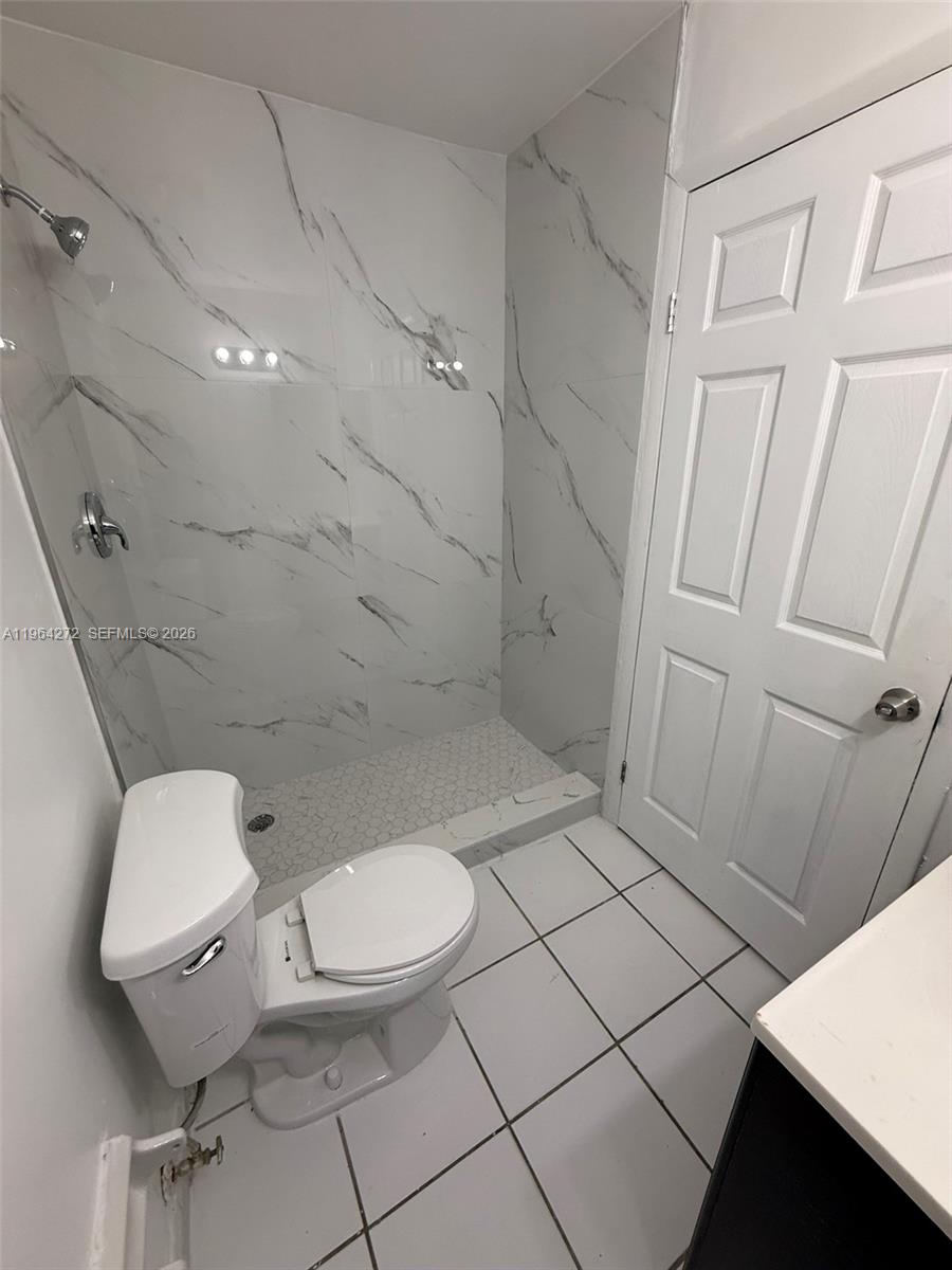 WATERSIDE TOWNHOMES SEC 3 - Residential